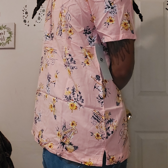 Graphic design t shirts - Picture 16 of 16